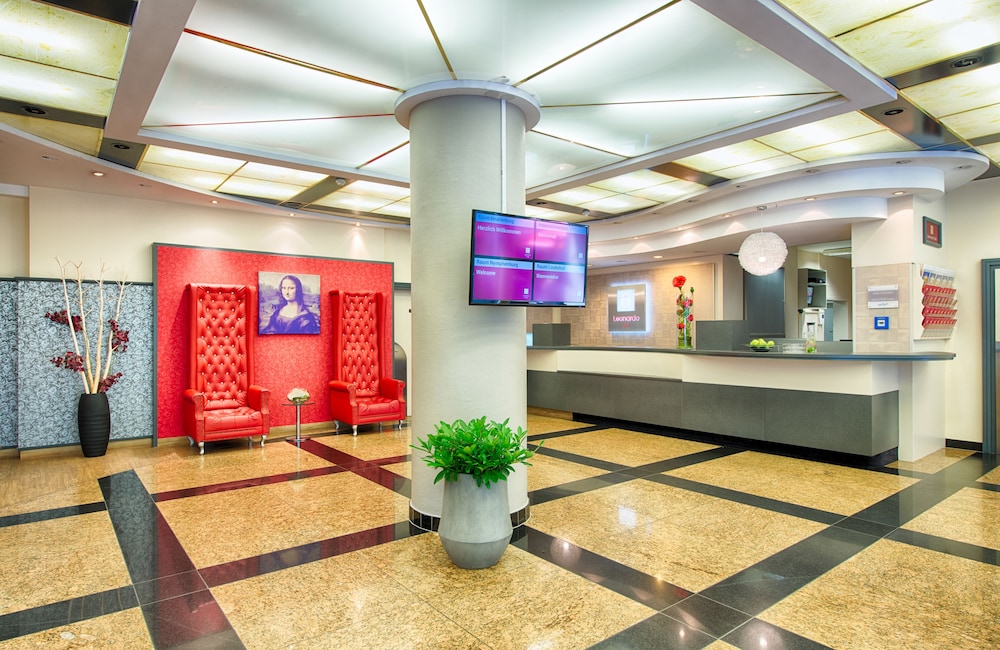 Leonardo Hotel Munich Arabellapark Ex Holiday Inn Munich Effnerstrasse 8/65