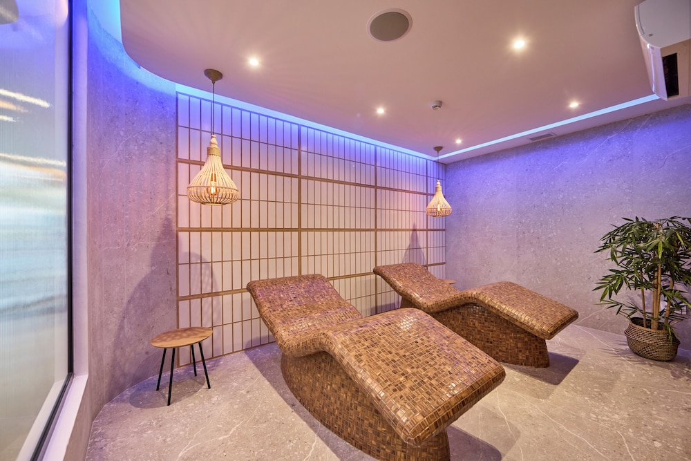 Tomir Portals Suites - Adults Only (+16) 54/80