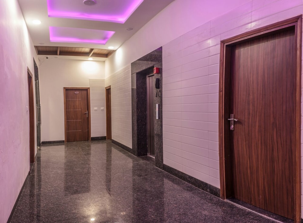 Hotel Suktara International 33/49