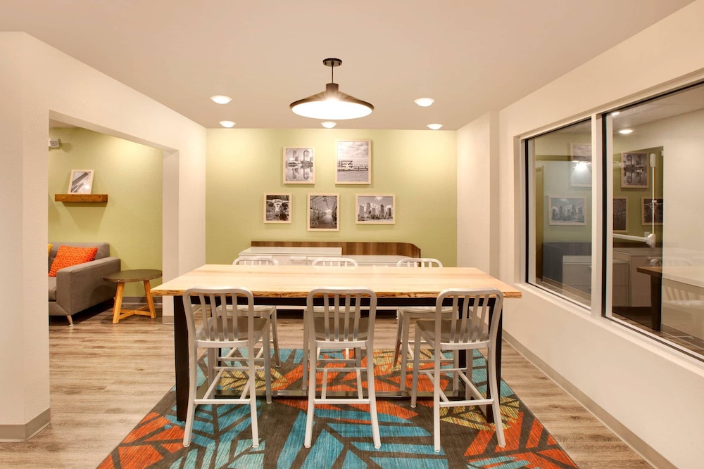 WoodSpring Suites Houston Northwest 19/27