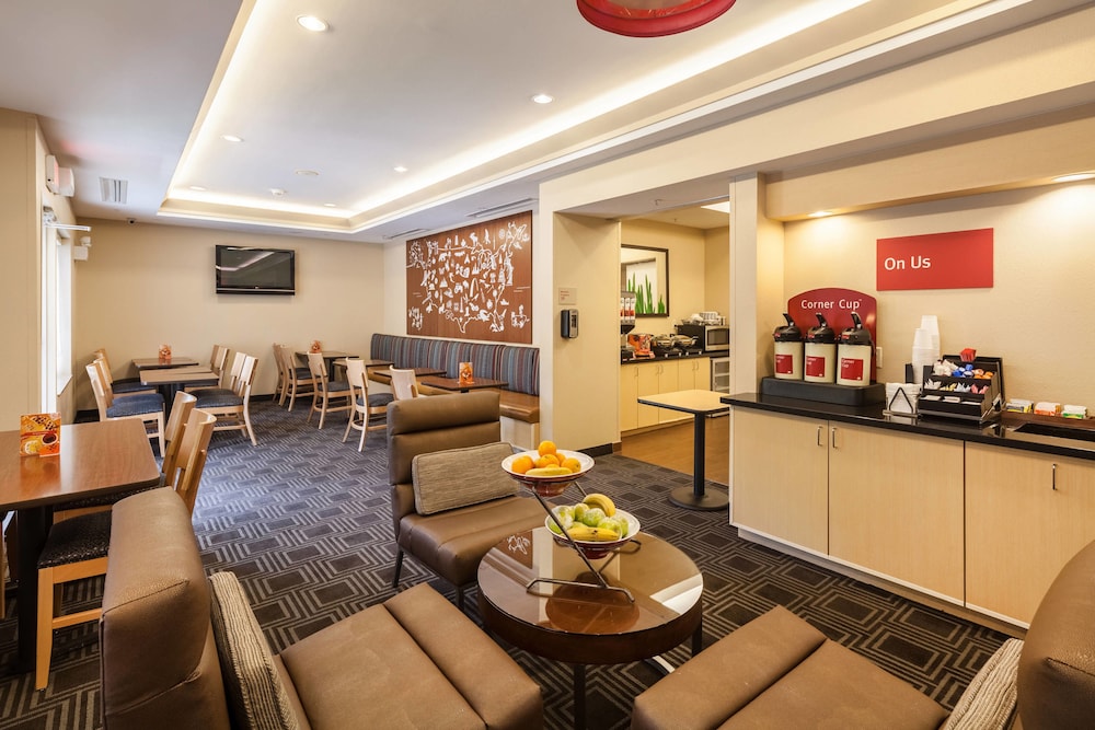Towneplace Suites Jacksonville Butler Boulevard 35/50
