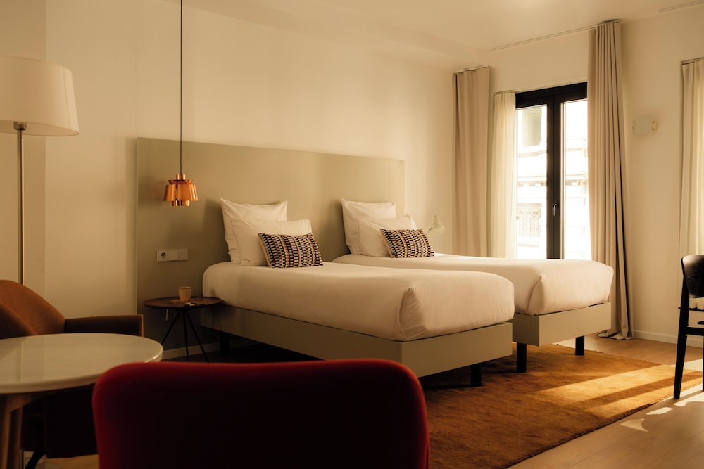 CLASSIC, DOUBLE BED