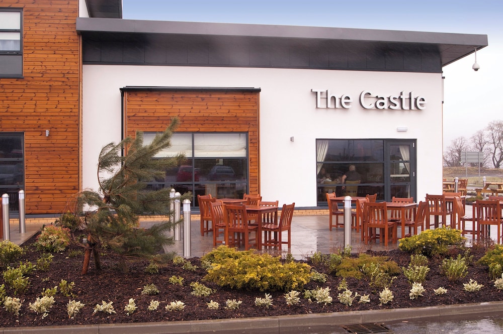 Premier Inn Glasgow Newton Mearns (M77 J4) in GLASGOW