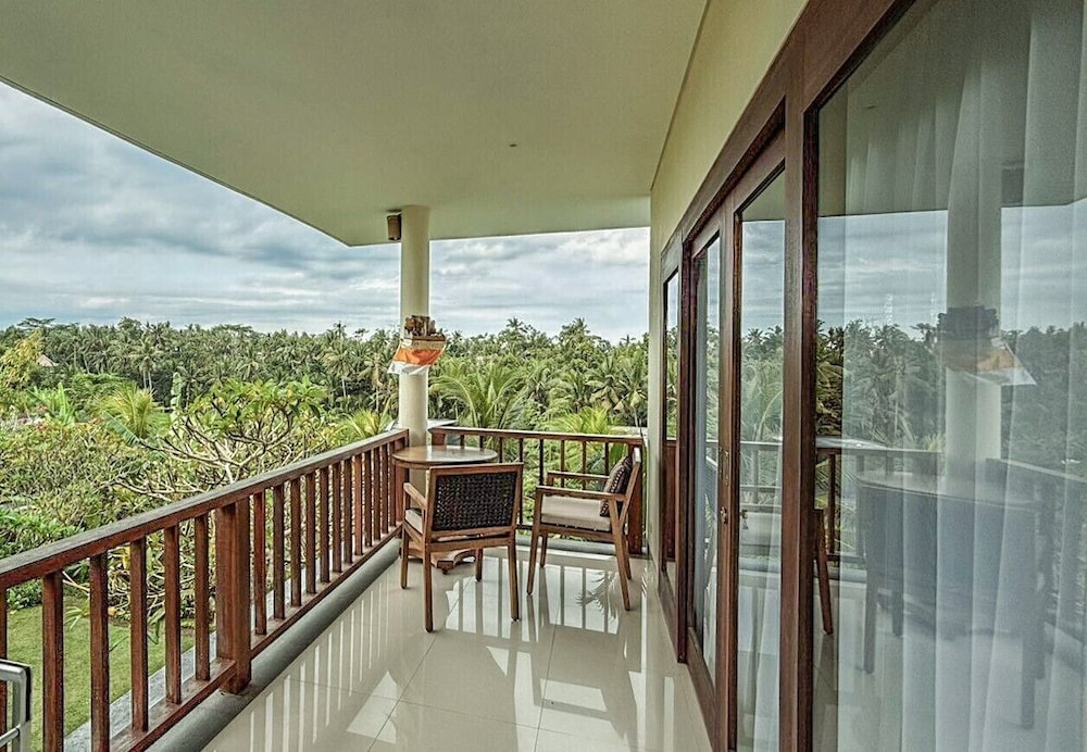 D Lobong Suite 2/31
