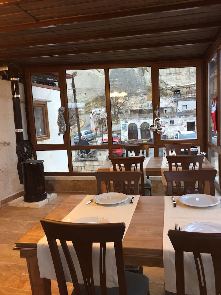Ozbek Stone House 32/50