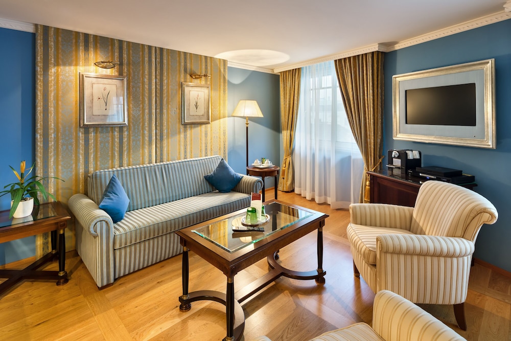 Austria Trend Hotel Ananas 30/50