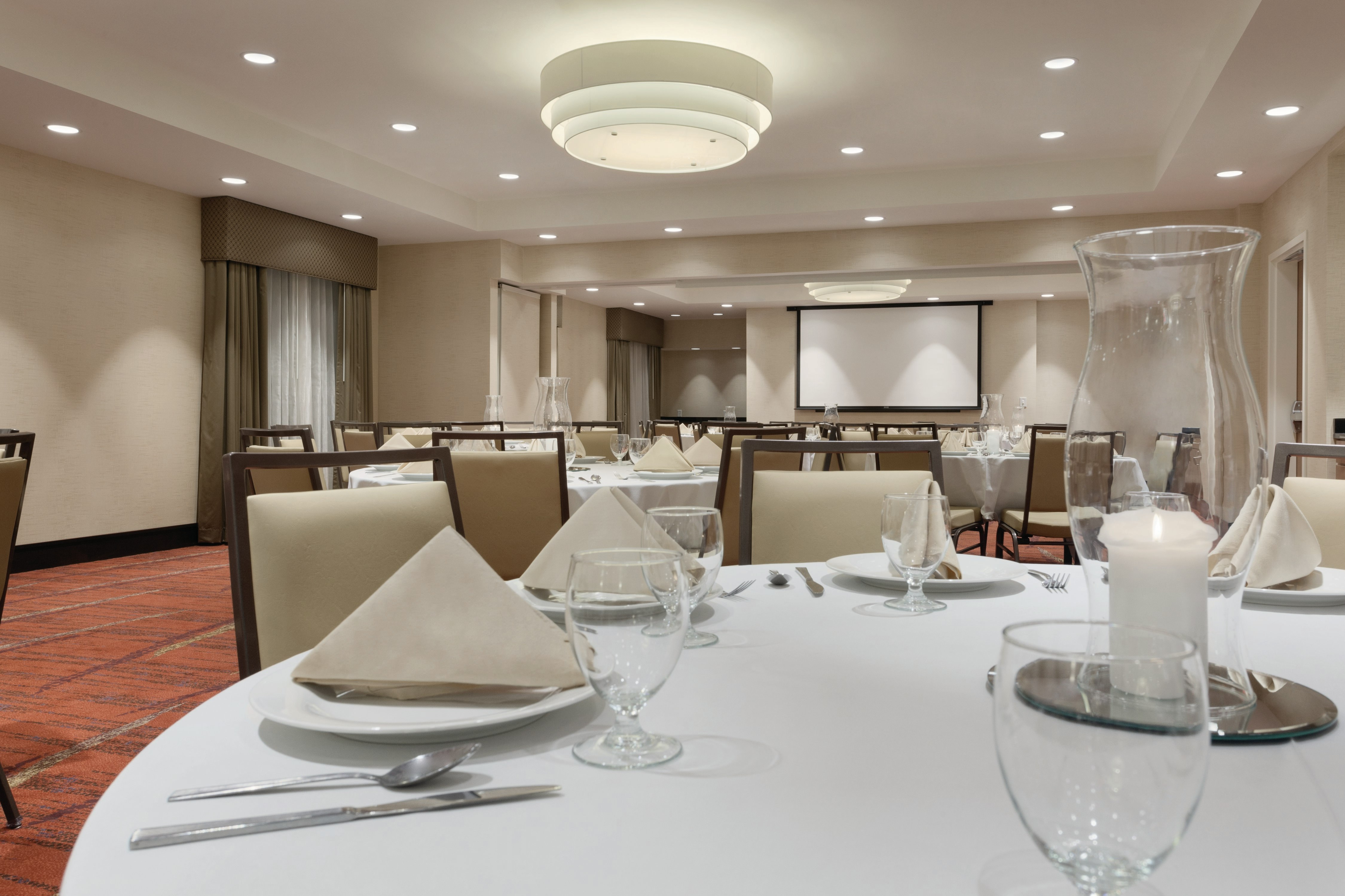 Hilton Garden Inn Falls Church 37/57
