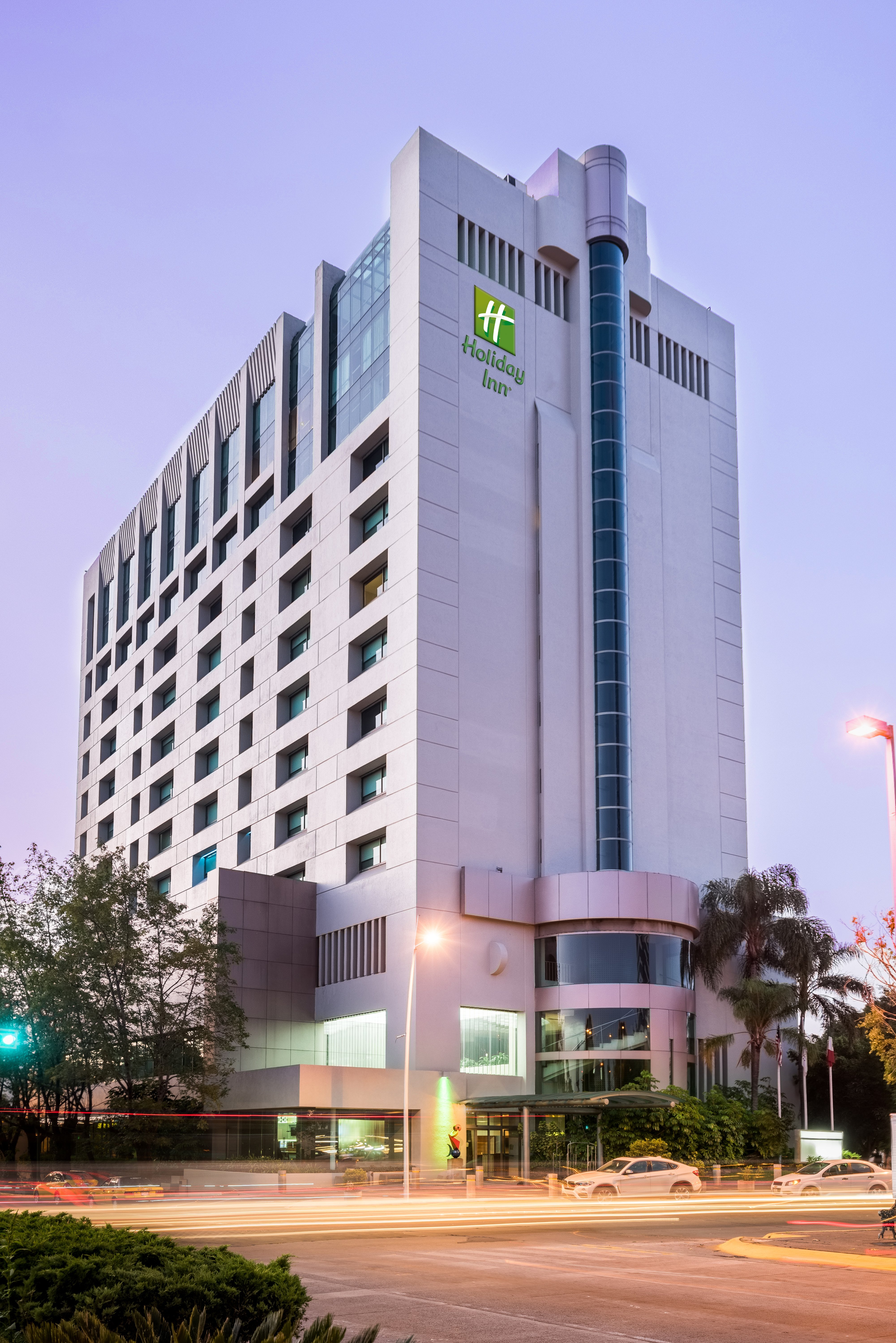HOLIDAY INN SELECT GUADALAJARA 2/72
