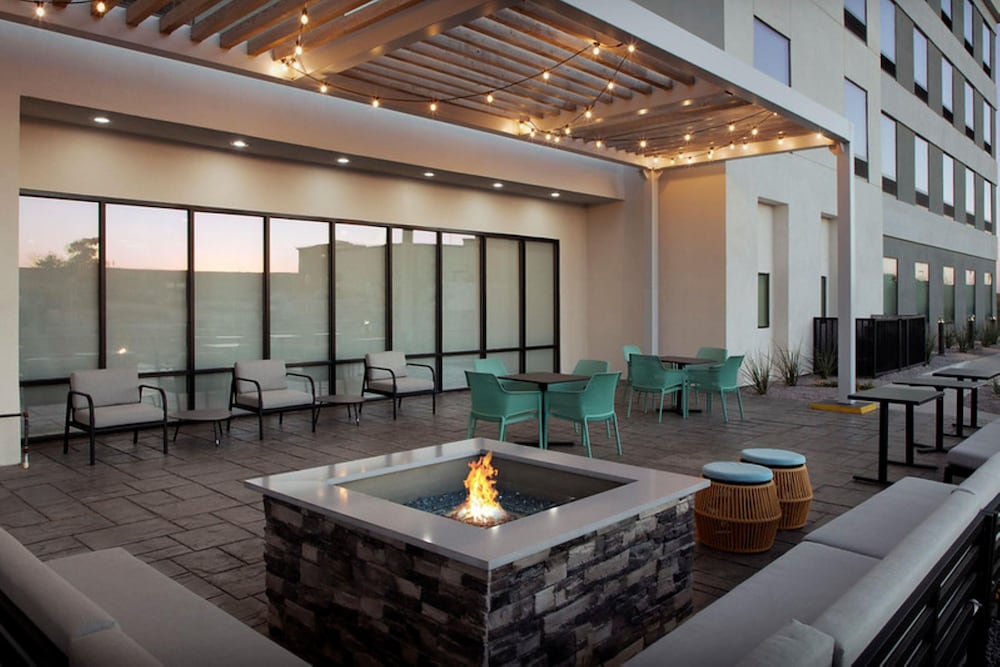 Home2 Suites by Hilton El Paso East Loop 375 33/50