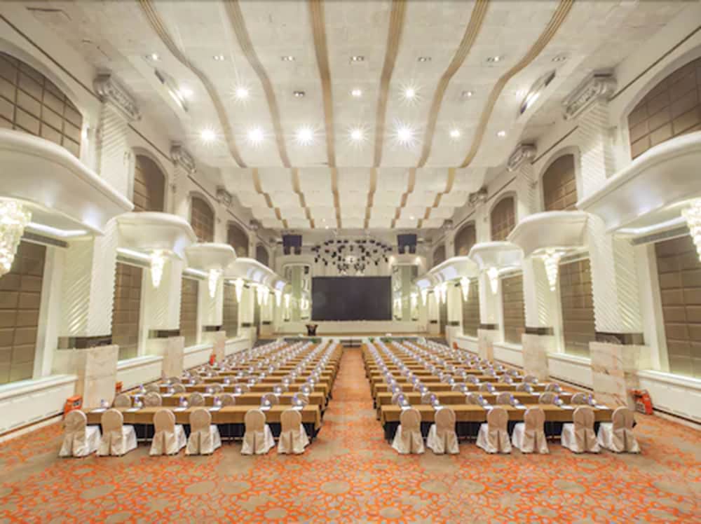 Cinese Hotel Dongguan 64/67