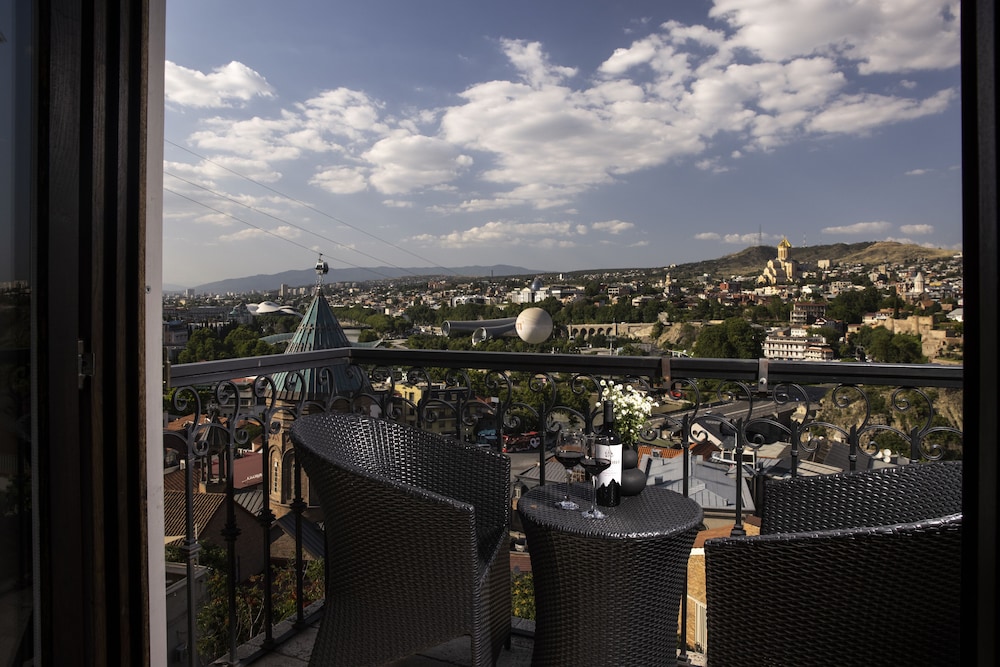 Citadel Narikala Hotel 46/56