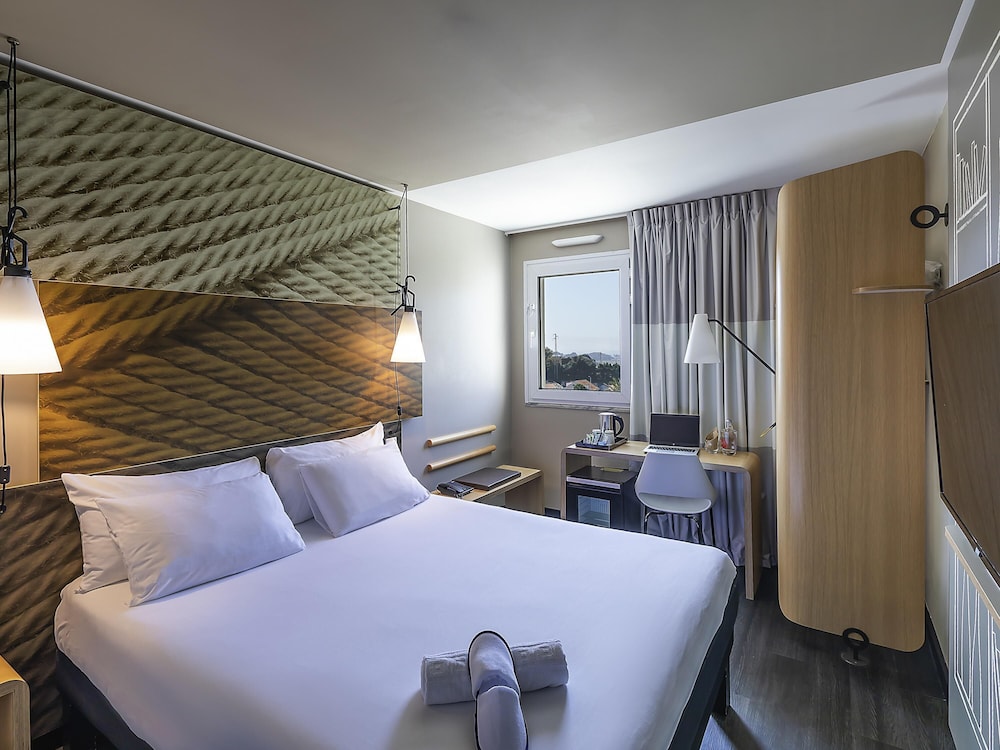 Ibis Porto Gaia 24/70