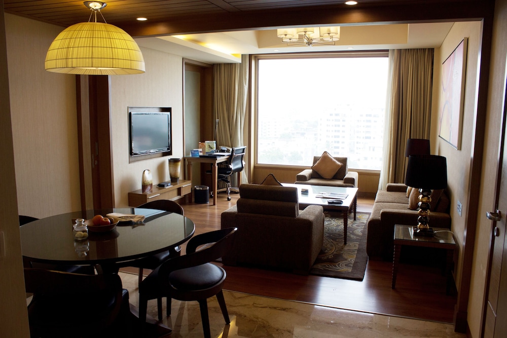 Radisson Blu Hotel Nagpur 55/70
