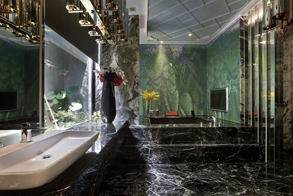 Yunping Hotel 33/35