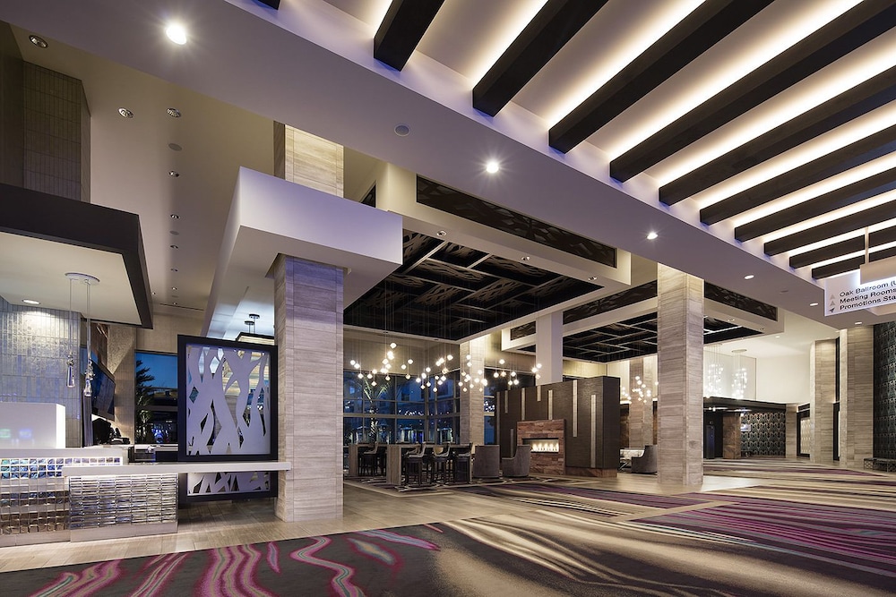 Viejas Casino Resort 8/50