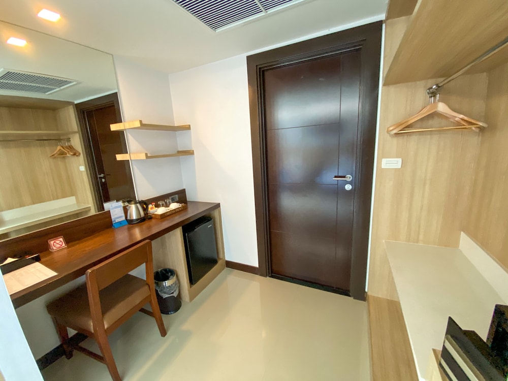Vareena Palace 27/27
