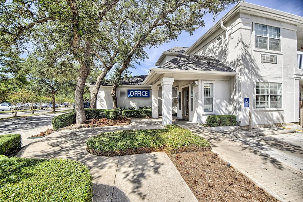 Studio 6 Extended Stay - San Antonio, TX - Medical Center 51/60