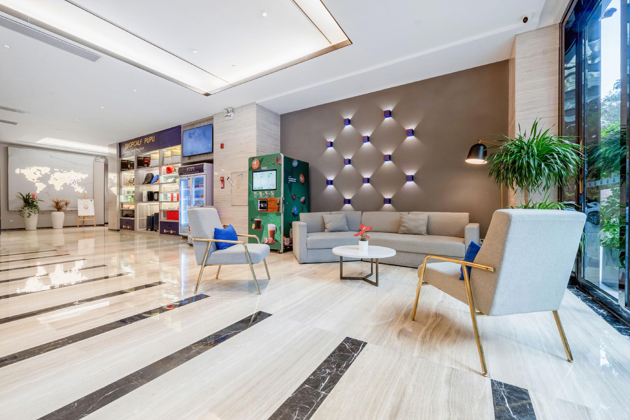 7 Days Premium (Shenzhen Science and Technology Park, Hi-tech Park Metro Station) 43/51