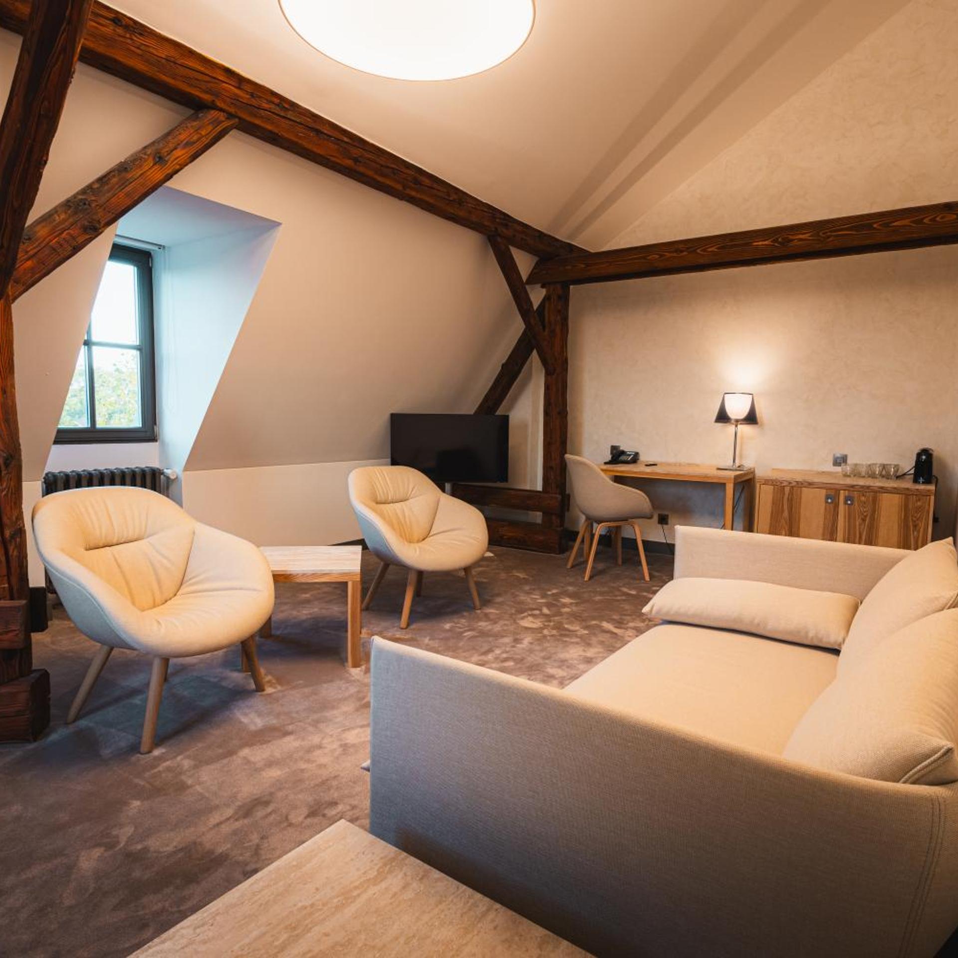Albrecht Hotel 33/50