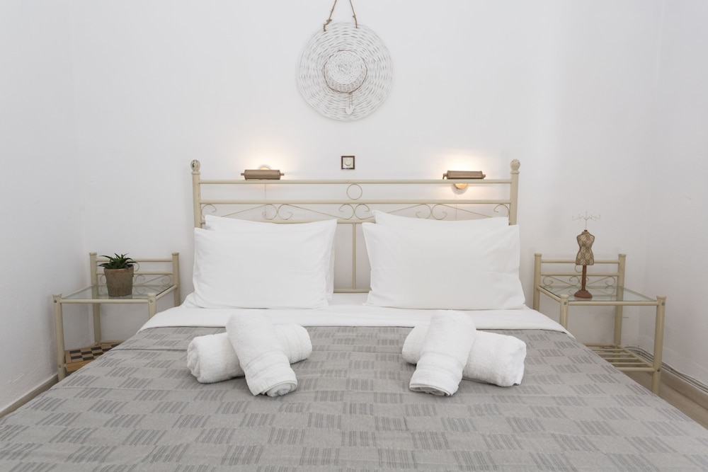 Double Room - Balcony - Partial Sea View
