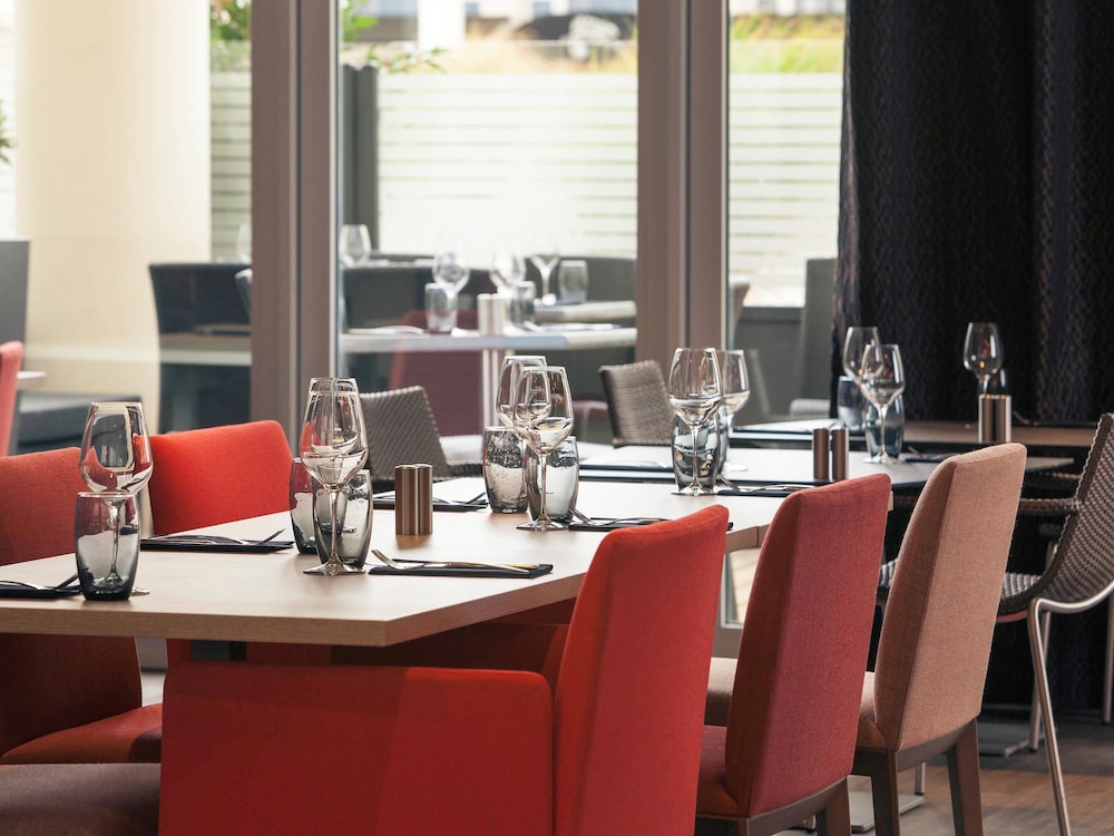 Mercure Marne la vallee Bussy St Georges 43/52