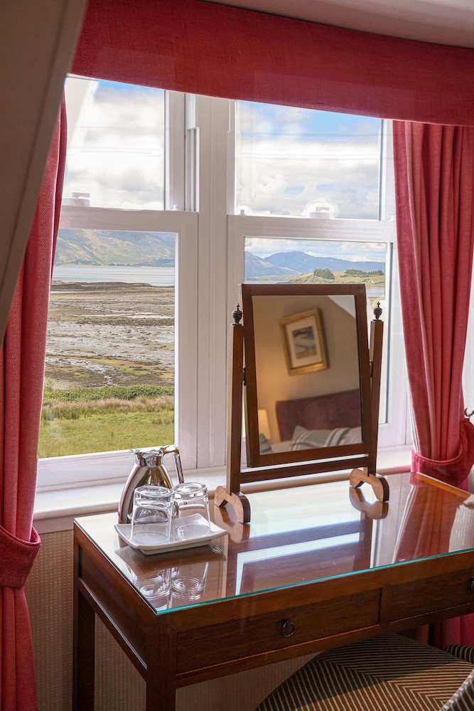 AIRDS HOTEL 24/50