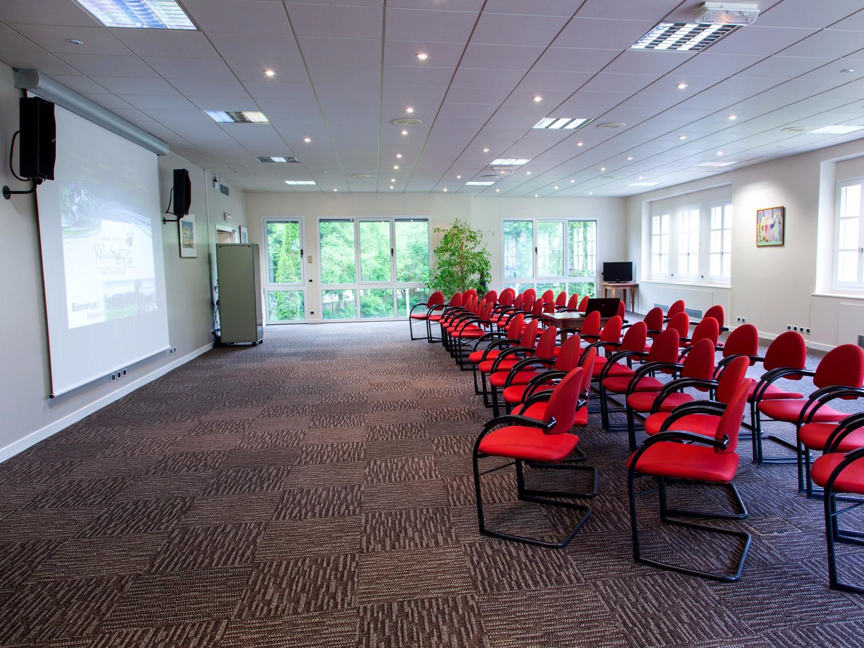 GOLF HOTEL RESORT DU VAL DE SORNE 17/24