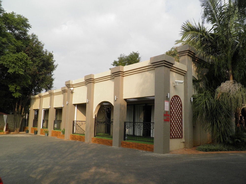 Homestay Travel Guest House 49/55