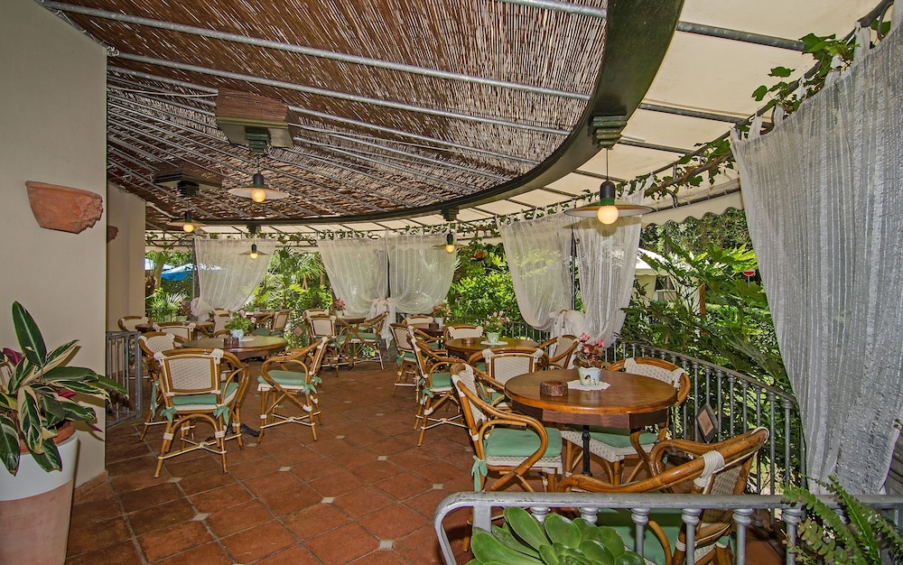 Hotel Kyrton 34/50