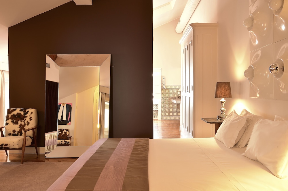 Grand, Tower, Luxury, Suite, Double Bed
