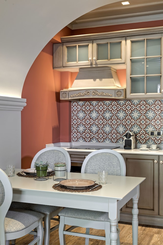 Estia Boutique Apartments 37/50