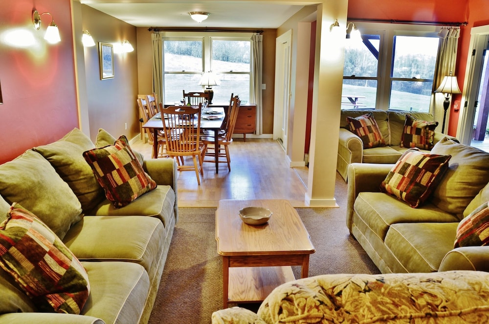 Sterling Ridge Resort 34/64