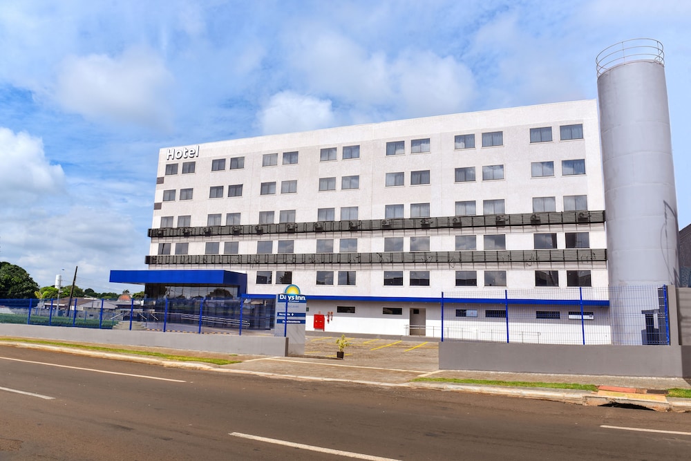 Days Inn By Wyndham Cascavel 1/50
