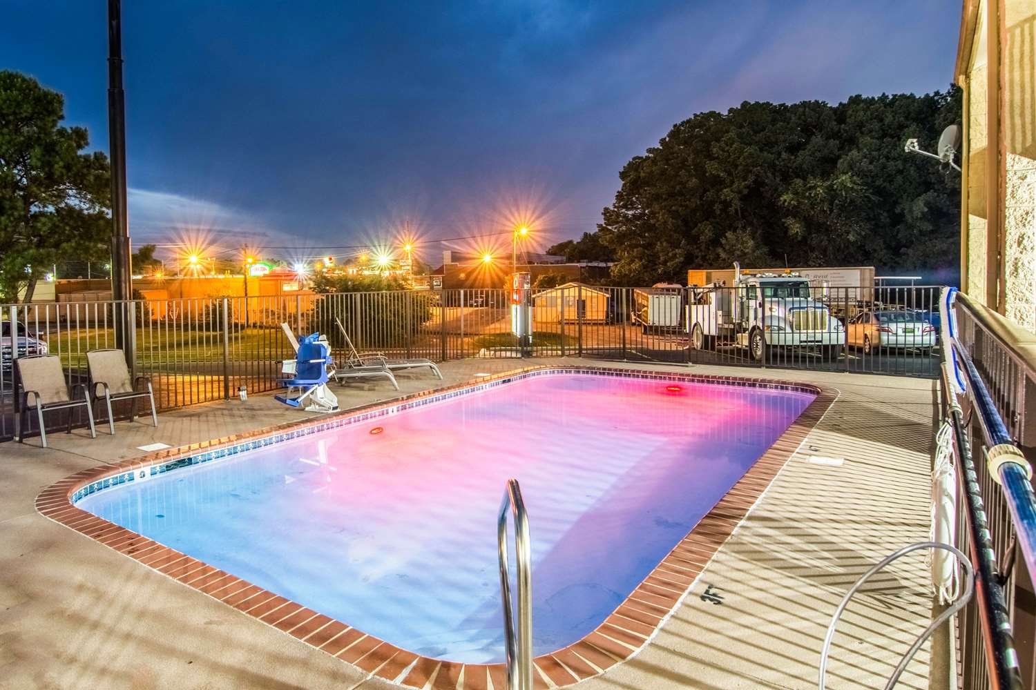 Econo Lodge Jasper AL 15/19