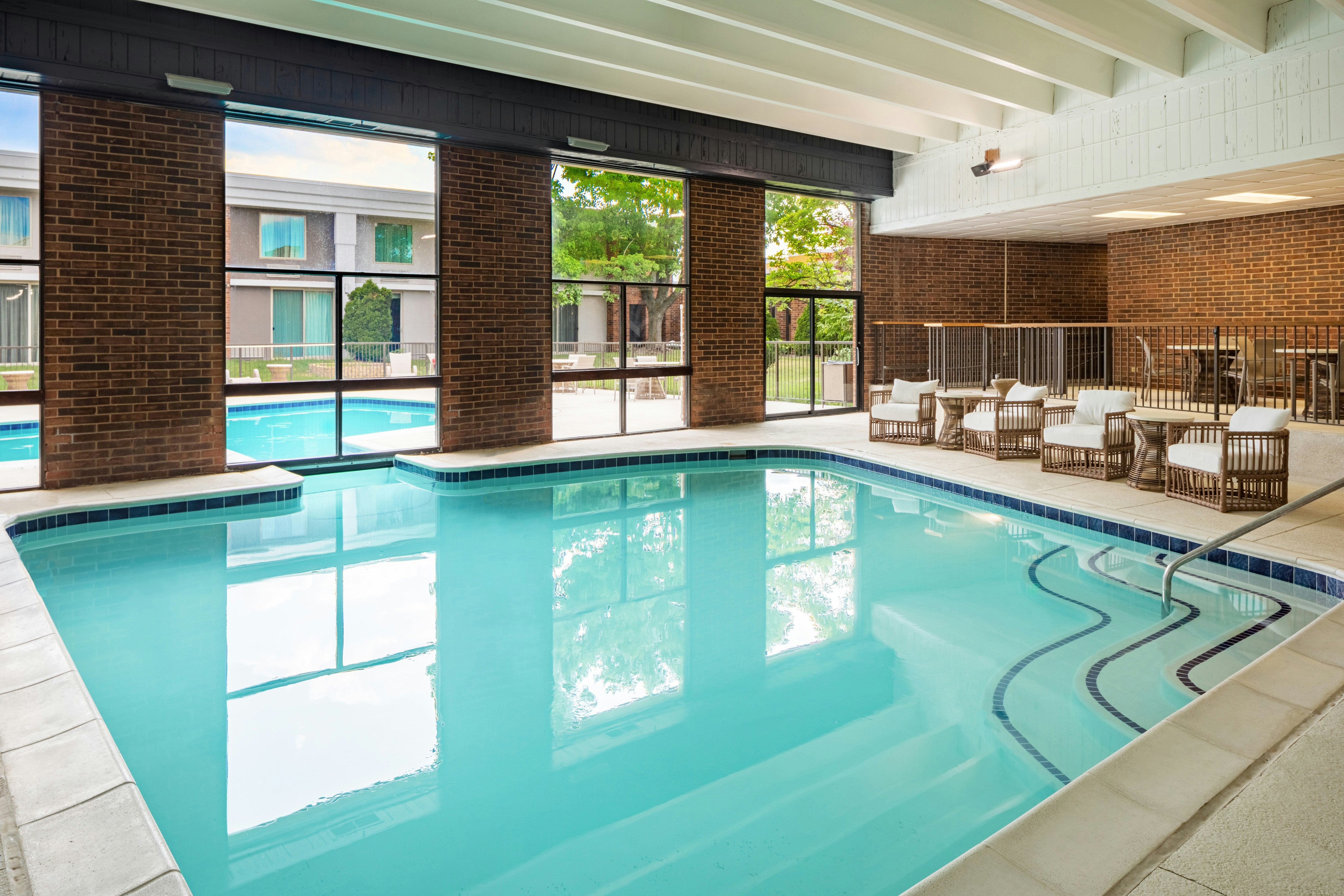 DoubleTree by Hilton Ann Arbor North (ex Holiday Inn Ann Arbor-Near The Univ. Of Mi) 20/49