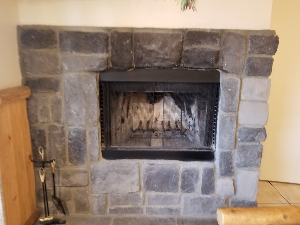 Fireside Lodge 7/50