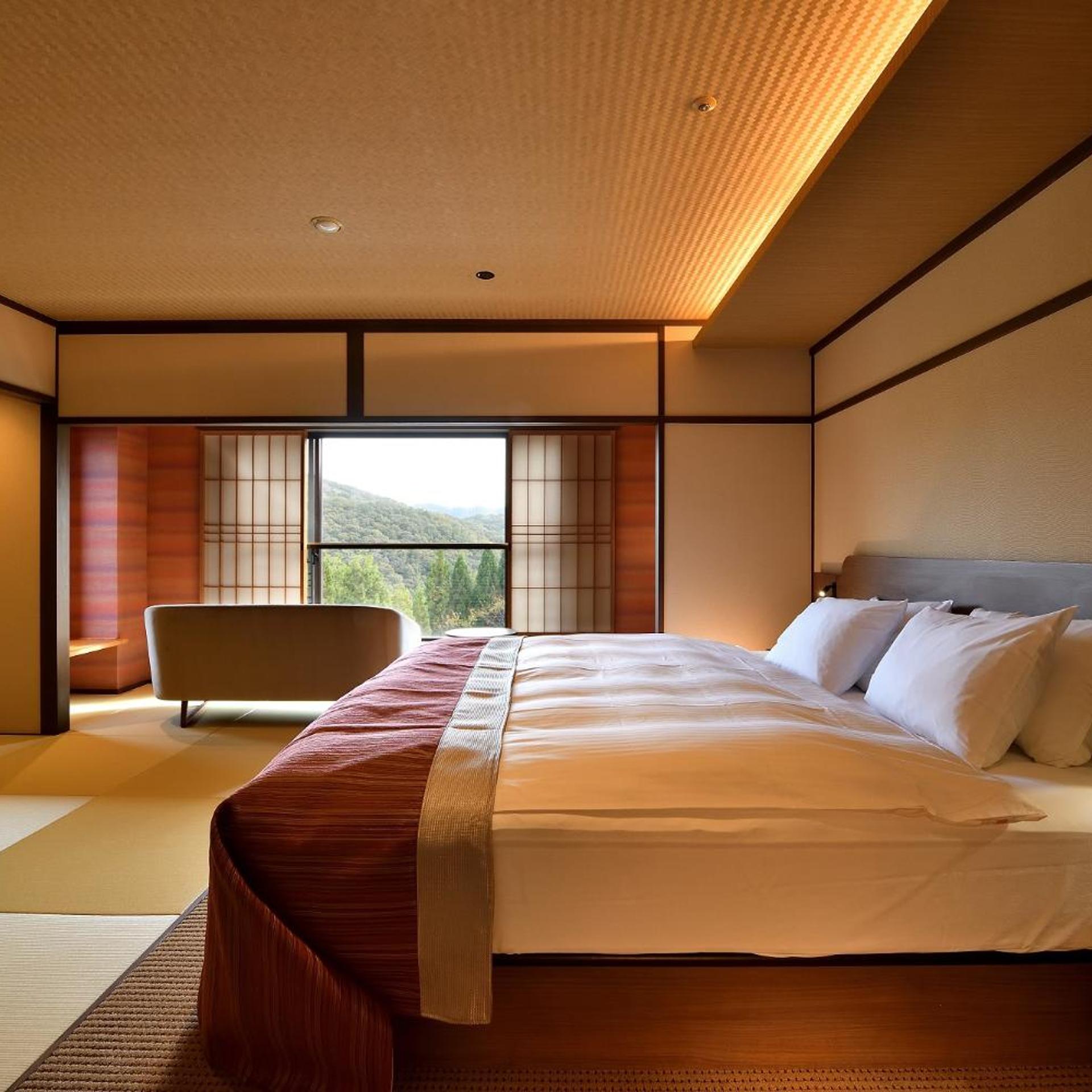 Semi Room, Suite, King Bed