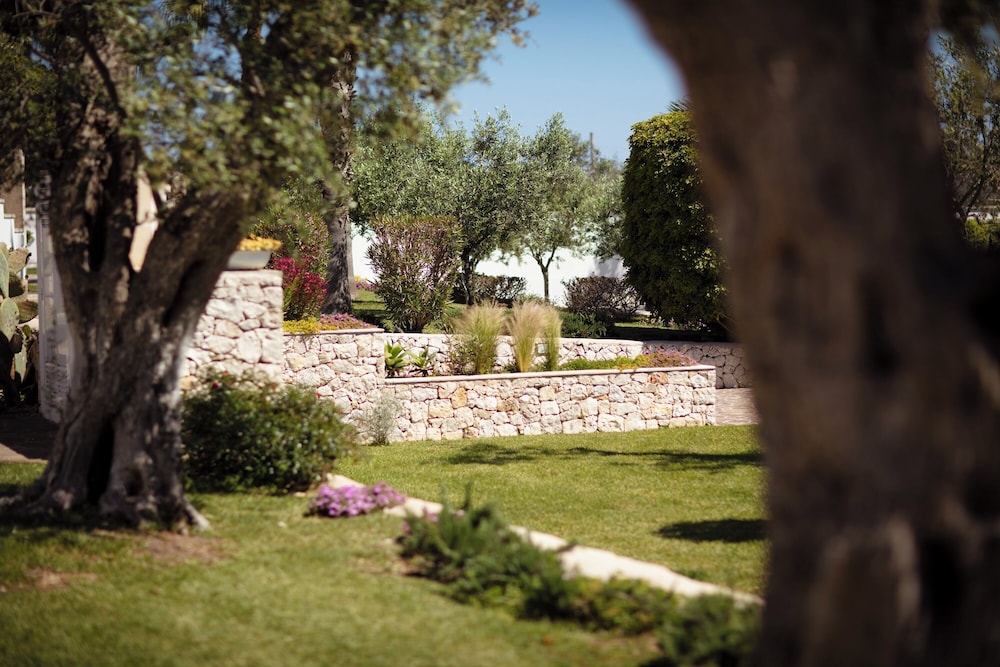 Hotel Resort Mulino A Vento 46/50