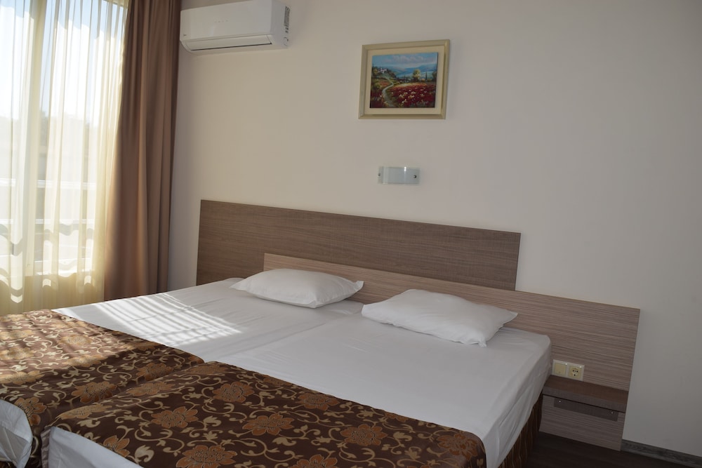 Villa Orange 7/50