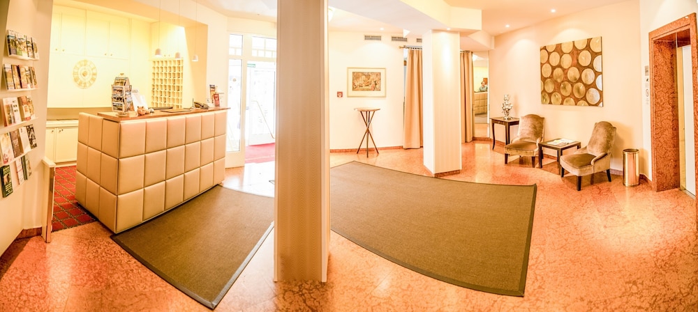 Theater Hotel Salzburg 42/60
