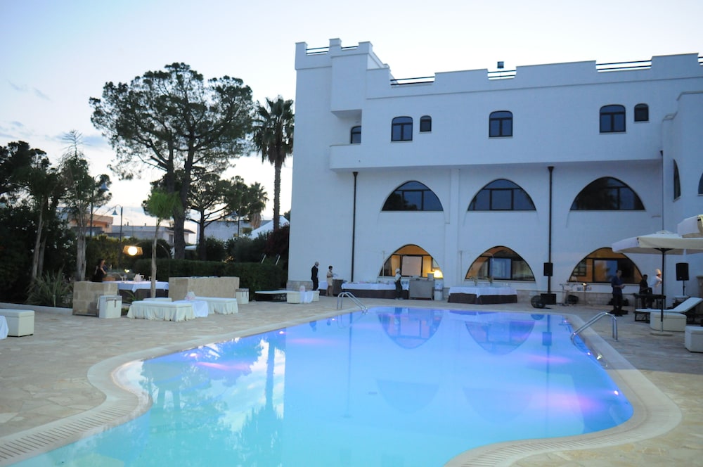 Villa Donna Lisa Wine Hotel 43/78