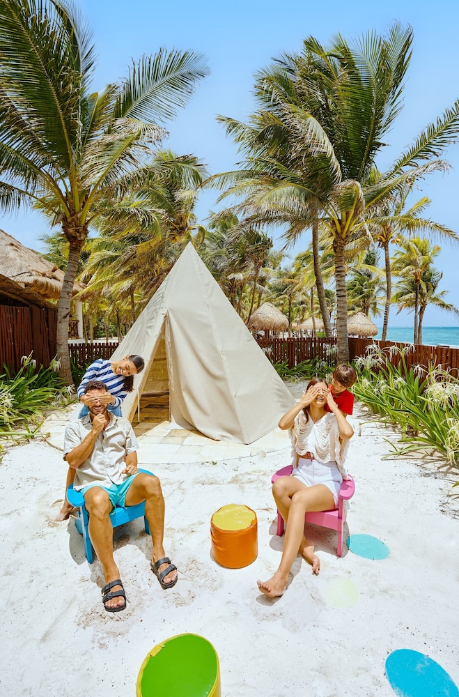 Grand Palladium Kantenah Resort Spa All Inclusive 52/62
