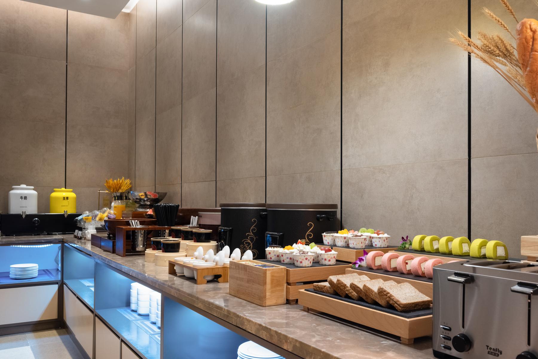 Homeinn Select (Shenzhen Science and Technology Park) 13/33