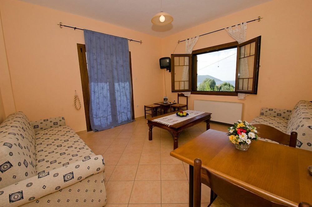 Delphi Resort 38/66