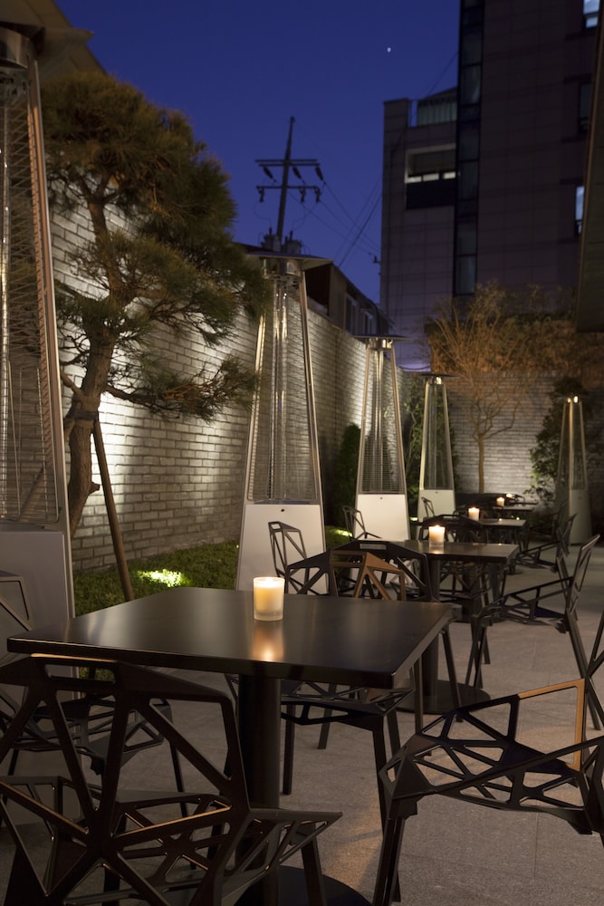 Stay B Myeongdong 41/50