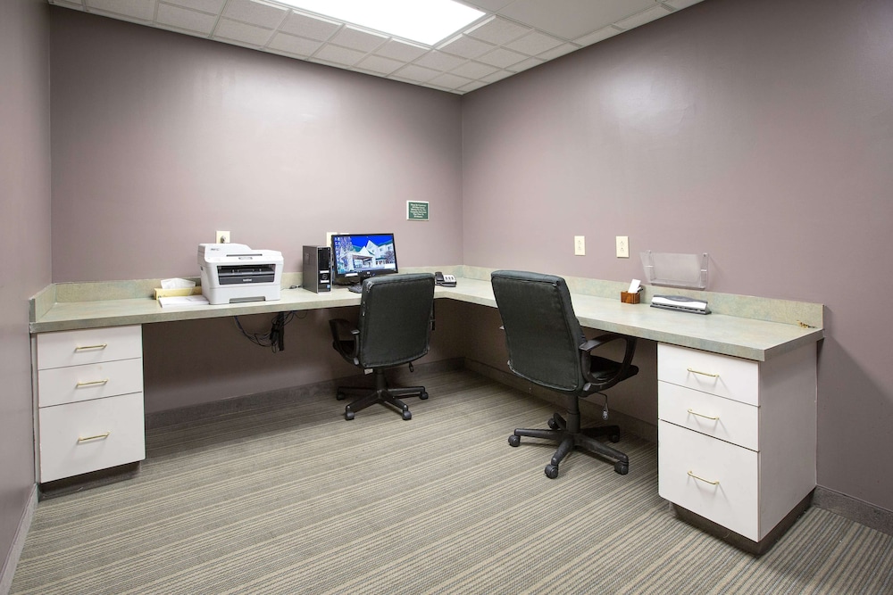 Country Inn and Suites By Radisson Augusta At I-20 GA 36/38