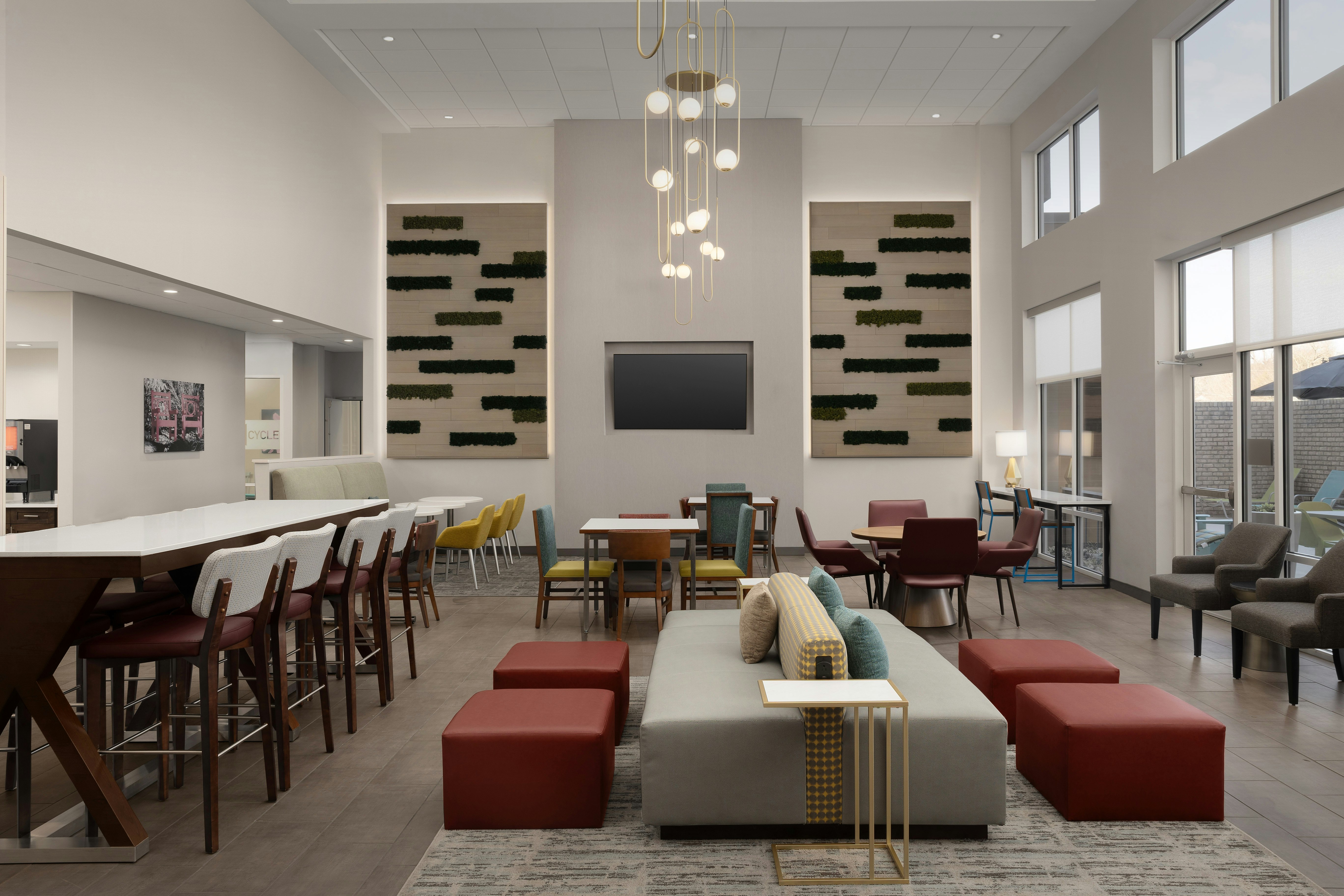Hampton Inn & Suites Durham University Medical Center 14/18
