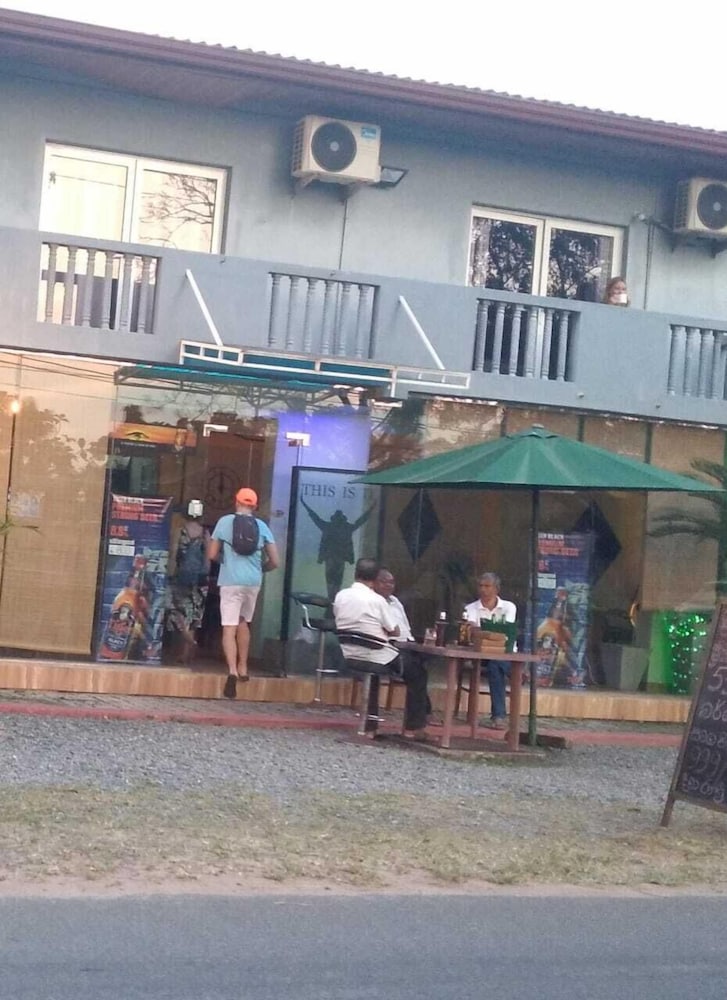 This Is It Guest House And Restaurant 2/50