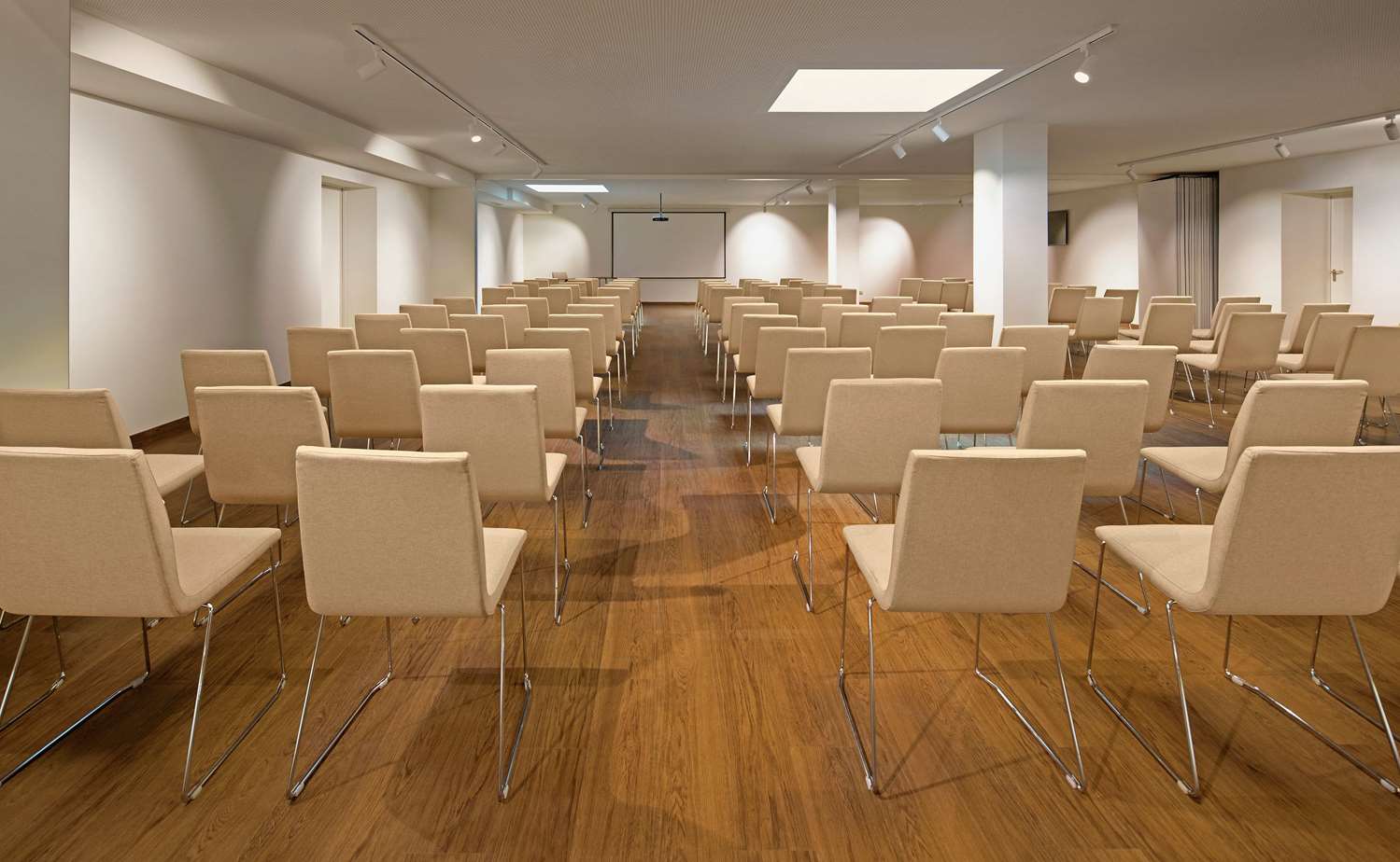Boeira Garden Hotel Porto Gaia, Curio Collection by Hilton 53/64