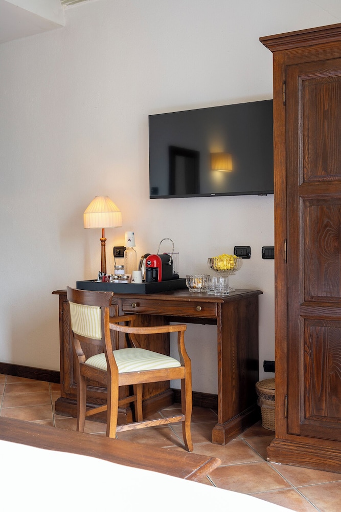 Hotel Tenimento Al Castello 3/50